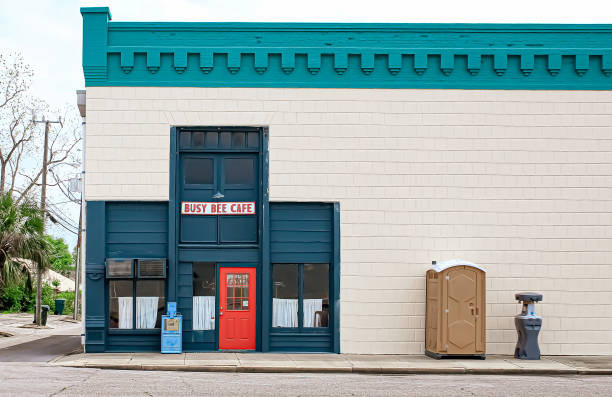 Best Affordable porta potty rental  in Sunnyside, WA